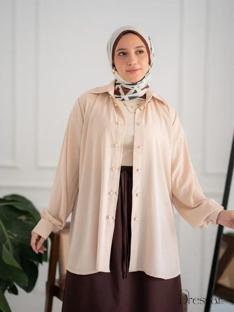 Two-button blouse