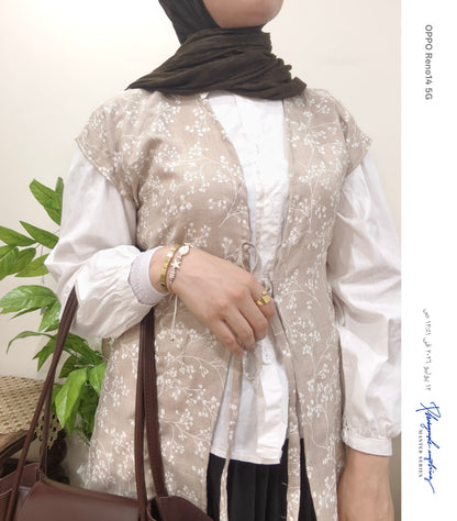 Quarter sleeve floral cardigan