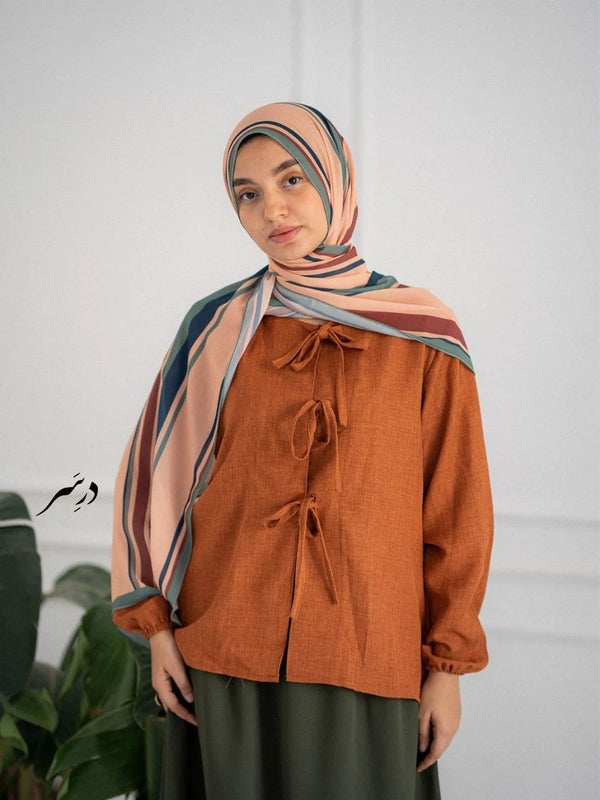 Three-strand blouse